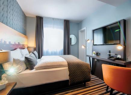 Hotel para 50 000 000 euro en Düsseldorf, Alemania