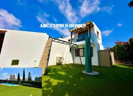 Villa para 1 050 000 euro en Pafos, Chipre