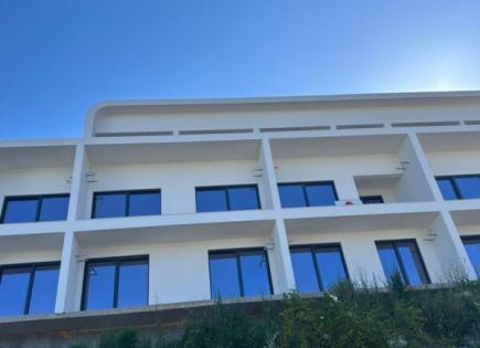 Appartamento per 344 920 euro a Tivat, Montenegro