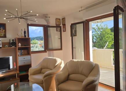 Appartamento per 165 000 euro a Petrovac, Montenegro