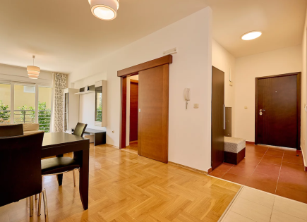 Appartamento per 165 000 euro a Budva, Montenegro