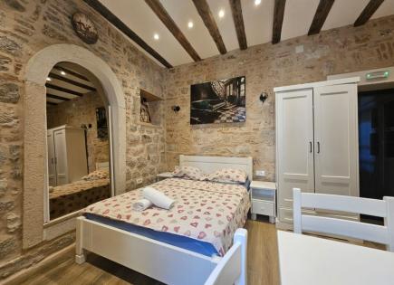 Studio pour 185 000 Euro à Kotor, Monténégro