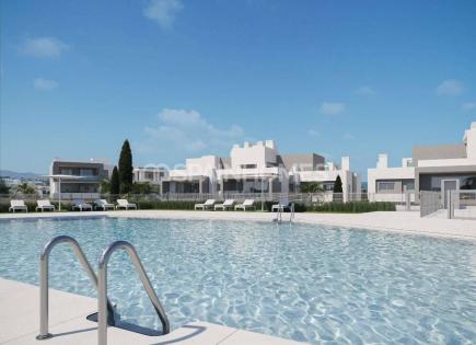 Apartamento para 431 000 euro en Estepona, España