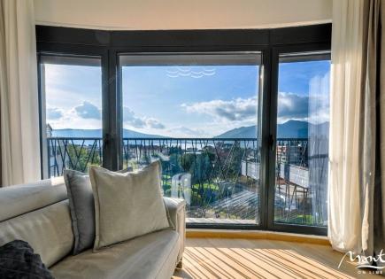 Appartamenti per 395 000 euro a Tivat, Montenegro