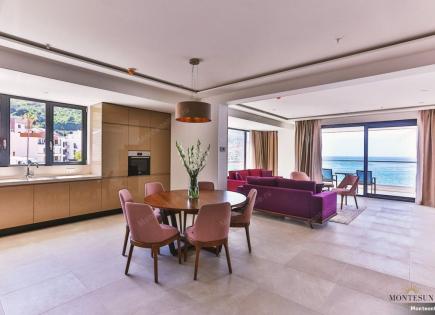 Apartment for 599 200 euro in Rafailovici, Montenegro