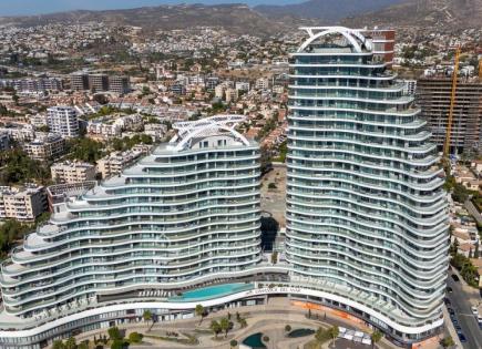 Appartamenti per 1 600 000 euro a Limassol, Cipro