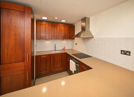 Casa adosada para 305 000 euro en Pafos, Chipre