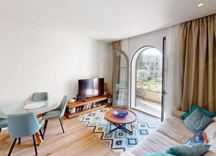 Apartamento para 331 000 euro en Luštica, Montenegro