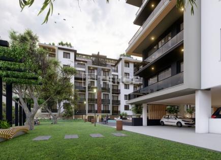 Penthouse for 375 000 euro in Kyrenia, Cyprus