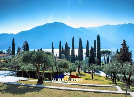 Villa für 2 400 000 euro in Griante, Italien