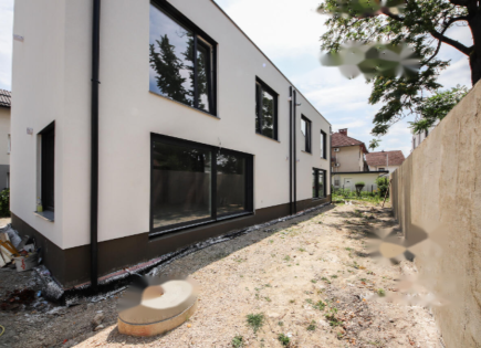 Flat for 1 195 000 euro in Ljubljana, Slovenia