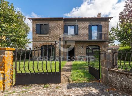 Villa para 380 000 euro en Porano, Italia