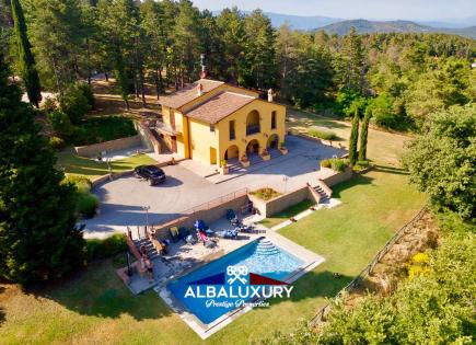 Villa for 1 350 000 euro in Italy