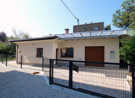 Haus für 378 000 euro in Ljubljana, Slowenien