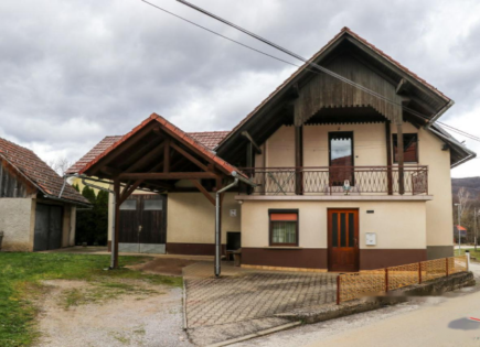 Casa per 95 000 euro a Črnomelj, Slovenia