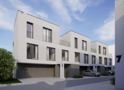 Casa per 1 106 027 euro a Lubiana, Slovenia