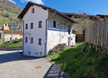House for 98 000 euro in Idria, Slovenia