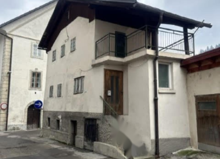 House for 69 000 euro in Idria, Slovenia