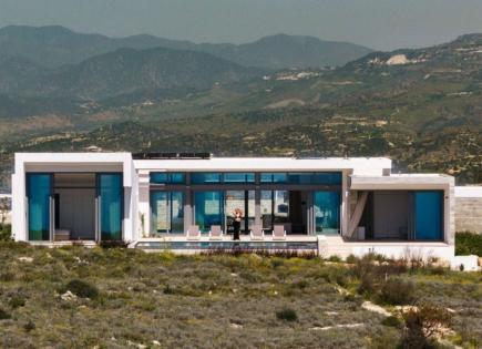 Villa for 2 060 000 euro in Paphos, Cyprus