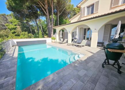 House for 950 000 euro in Riparbella, Italy