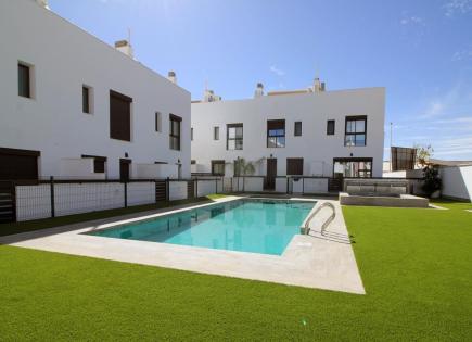 Chalet pour 325 000 Euro à Pilar de la Horadada, Espagne