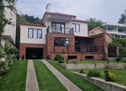 Casa per 944 144 euro a Tbilisi, Georgia