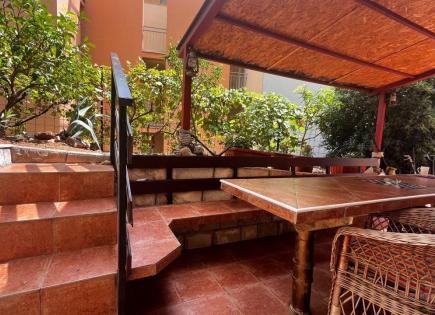 Appartamento per 173 000 euro a Petrovac, Montenegro