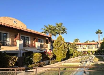 Casa adosada para 365 000 euro en Limasol, Chipre