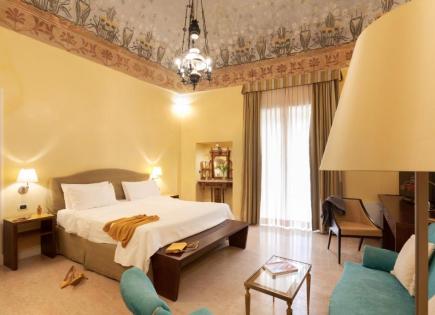 Hôtel pour 20 000 000 Euro à Otranto, Italie