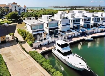 House for 1 620 868 euro in Cap Cana, Dominican Republic