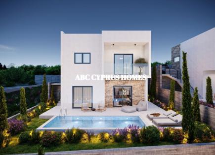 Villa for 460 000 euro in Paphos, Cyprus