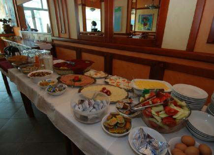 Hotel for 2 700 000 euro in Kotor, Montenegro