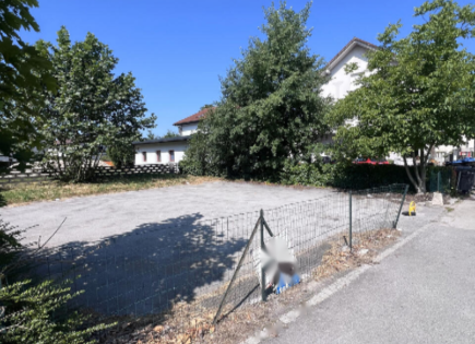 Land for 690 000 euro in Ljubljana, Slovenia