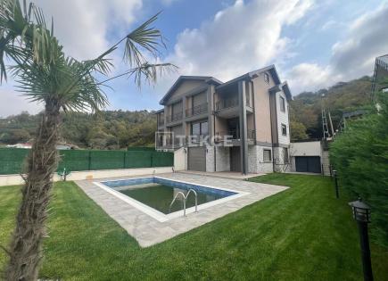 Villa per 610 000 euro a Şile, Turchia