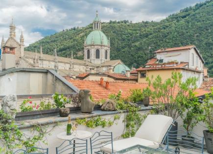 Penthouse für 1 300 000 euro in Comer See, Italien