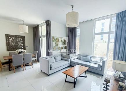 Townhouse for 468 834 euro in Dubai, UAE