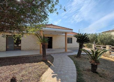 Biens commerciaux pour 595 000 Euro à Paphos, Chypre