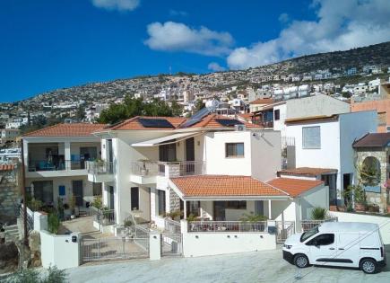 Villa for 465 000 euro in Paphos, Cyprus