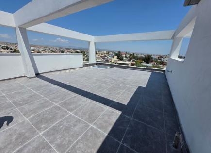 Penthouse for 360 000 euro in Limassol, Cyprus