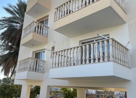 Proprietà commerciale per 850 000 euro a Paphos, Cipro