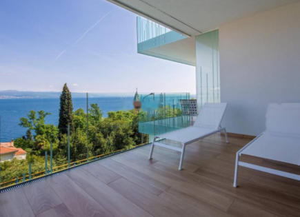 Flat for 560 000 euro in Opatija, Croatia