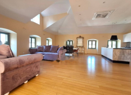 Flat for 950 000 euro in Opatija, Croatia