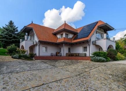 Casa per 500 000 euro a Heviz, Ungheria
