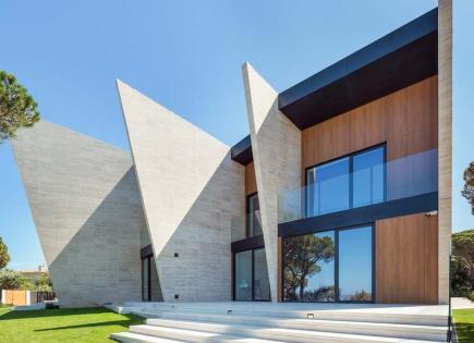 Villa for 2 450 000 euro in San Feliu de Guixols, Spain