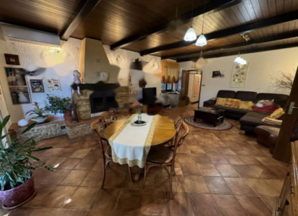 Casa per 970 000 euro a Opatija, Croazia