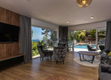 Casa per 2 000 000 euro a Opatija, Croazia