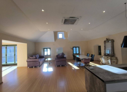 Piso para 950 000 euro en Opatija, Croacia