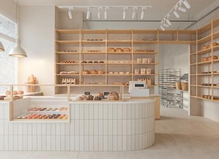 Cafe, restaurant for 730 000 euro in Barcelona, Spain