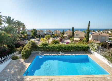 Villa per 1 000 000 euro a Paphos, Cipro