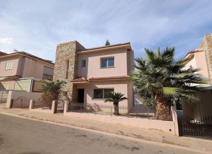 Villa for 295 000 euro in Protaras, Cyprus